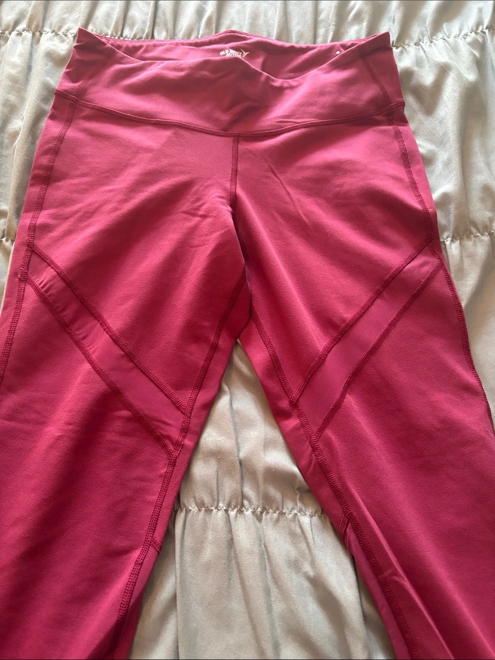 Gently used, OLD NAVY ACTIVE Leggings 🩷